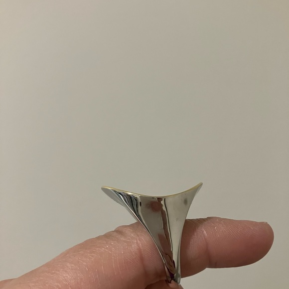 Calvin Klein ring , new, size 8 - Picture 8 of 8